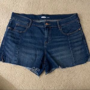 Old Navy Boyfriend Jean Shorts